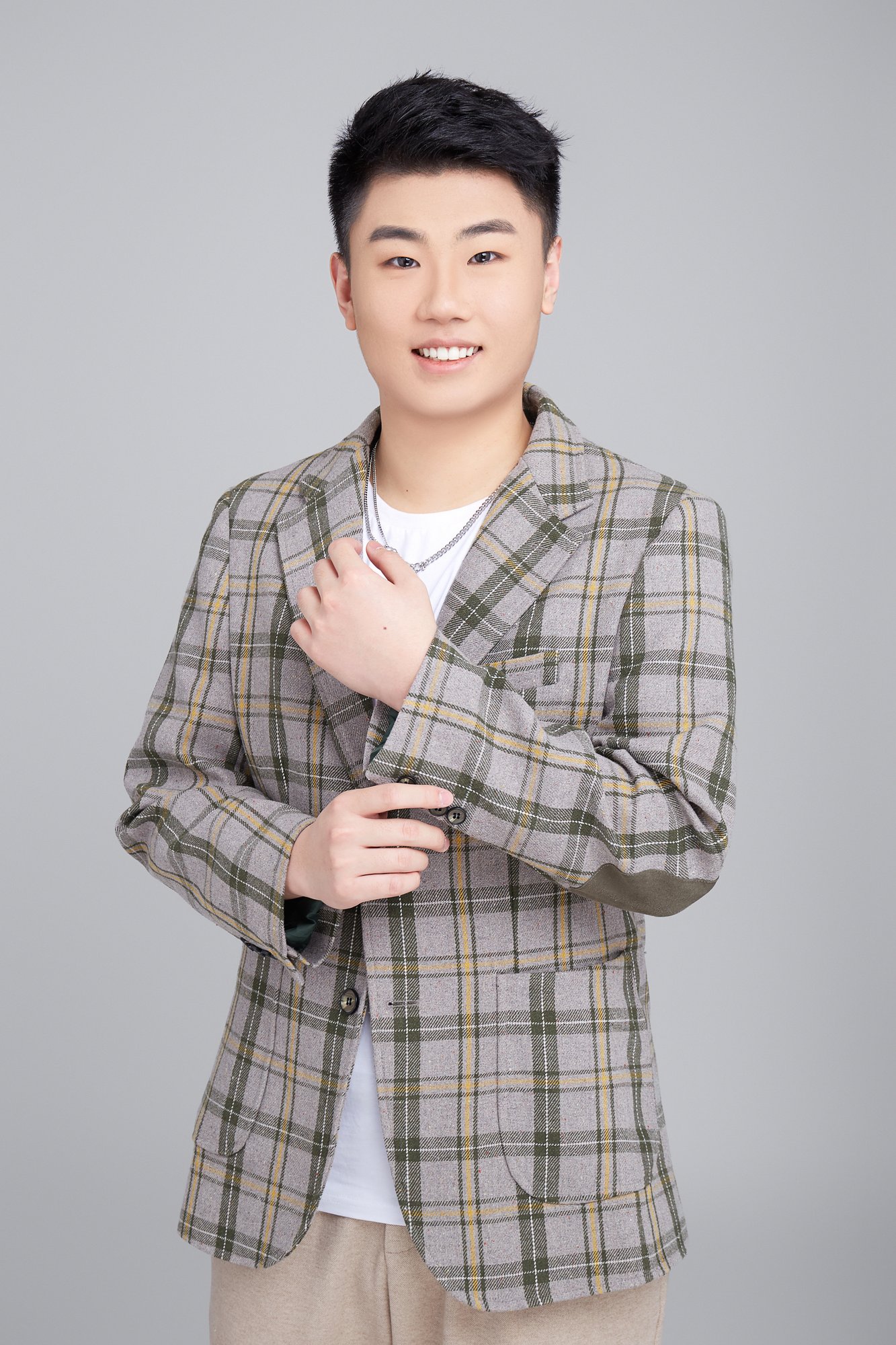 Portrait of Siwei Luo