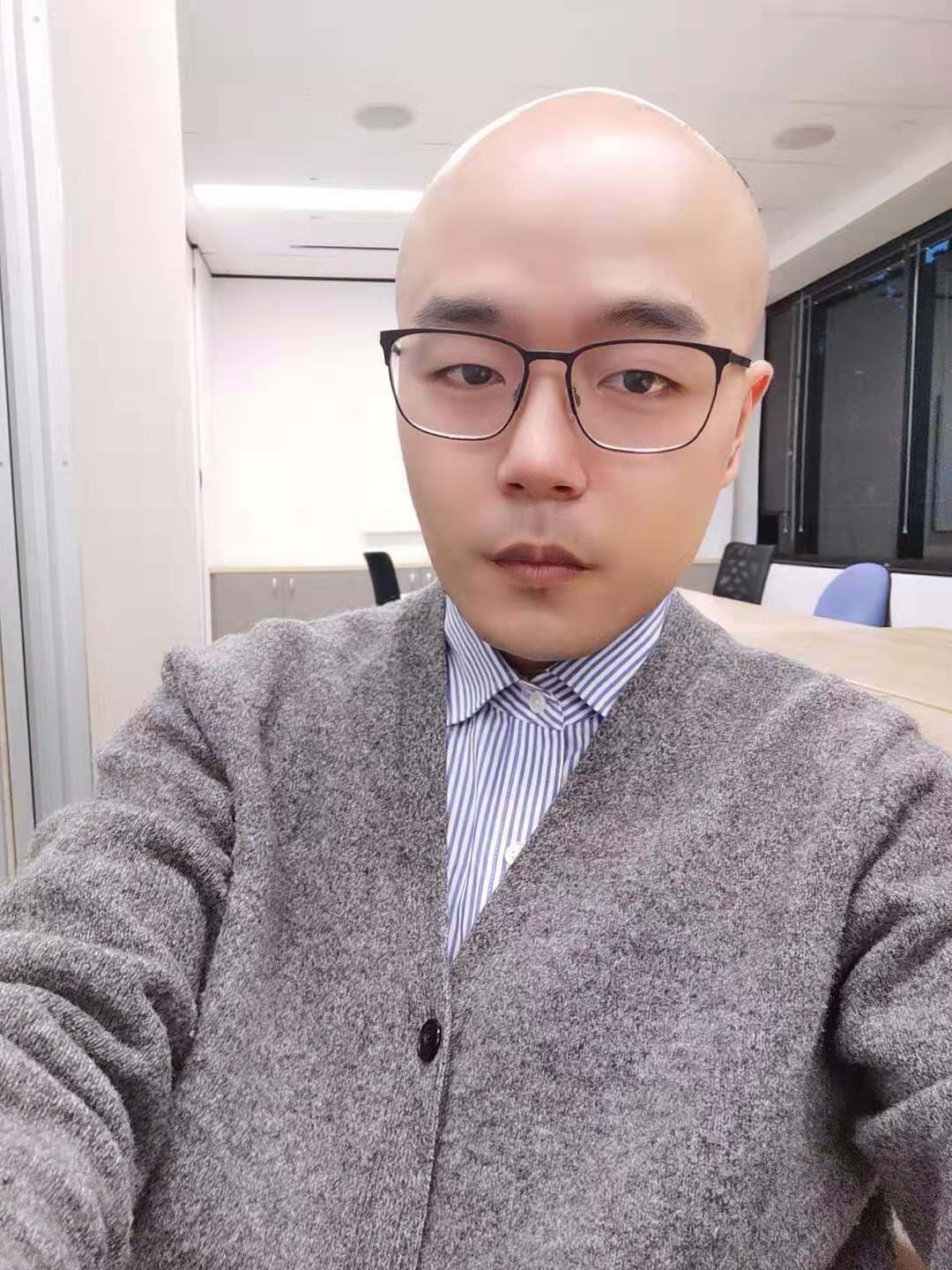 Jianchao Lu